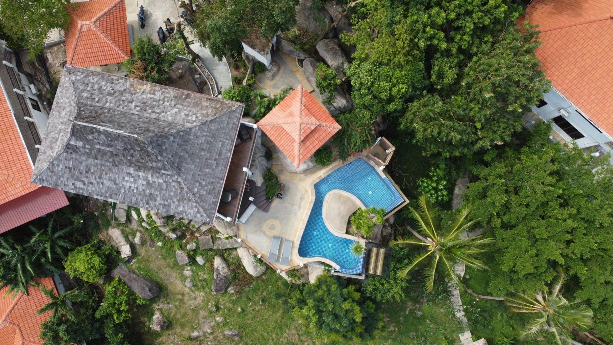 Emerald Oasis Pool * Koh Tao